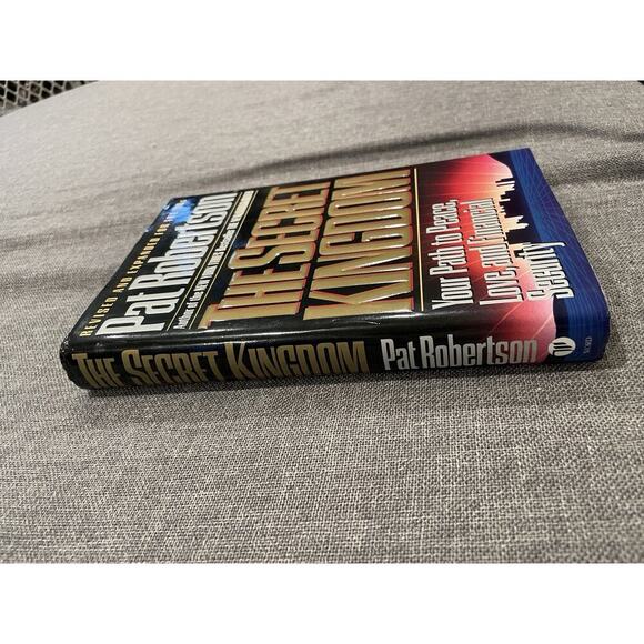 The Secret Kingdom Your Path to Peace, Love, and Financial Security P Robertson - Picture 2 of 8